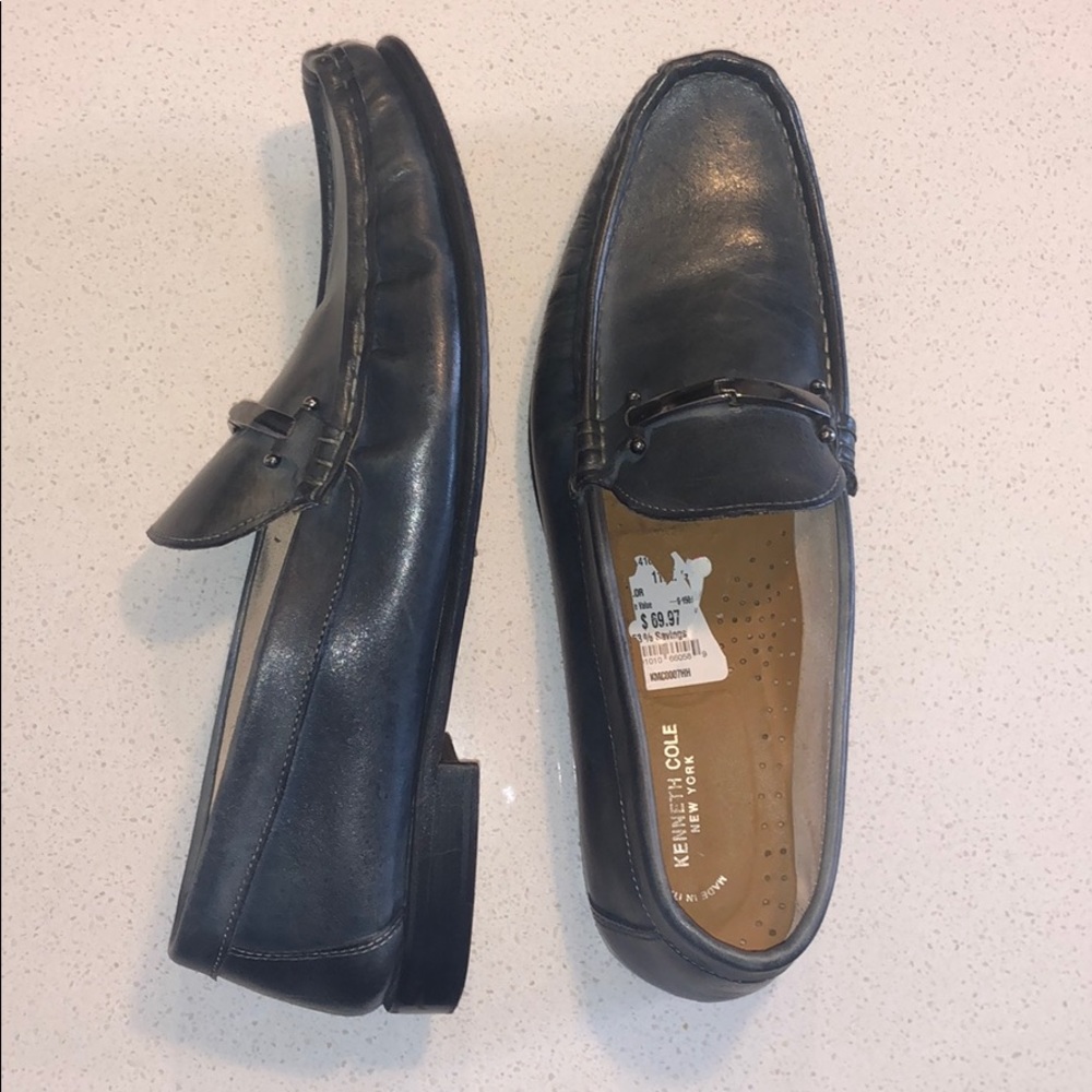 Kenneth Cole Leather Loafers. Size 13/ Blue